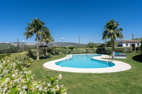 2bed apartment with private garden